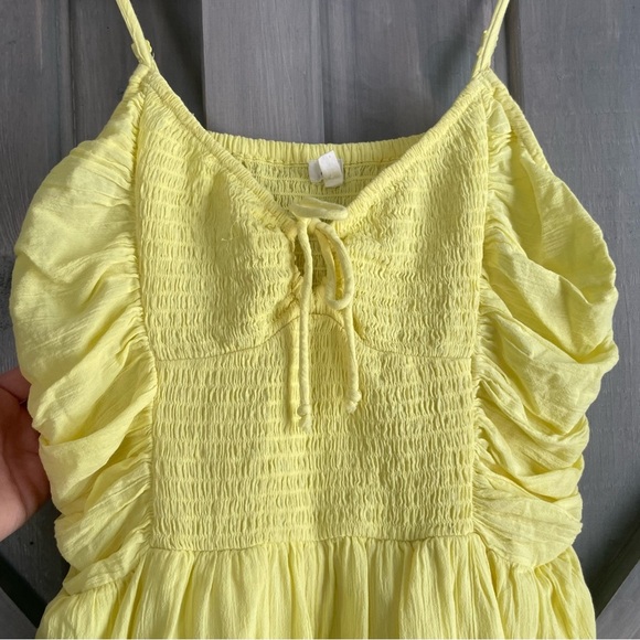 AERIE Smocked Keyhole Romper beach bright sunny yellow smocked flowy lightweight - Picture 7 of 12